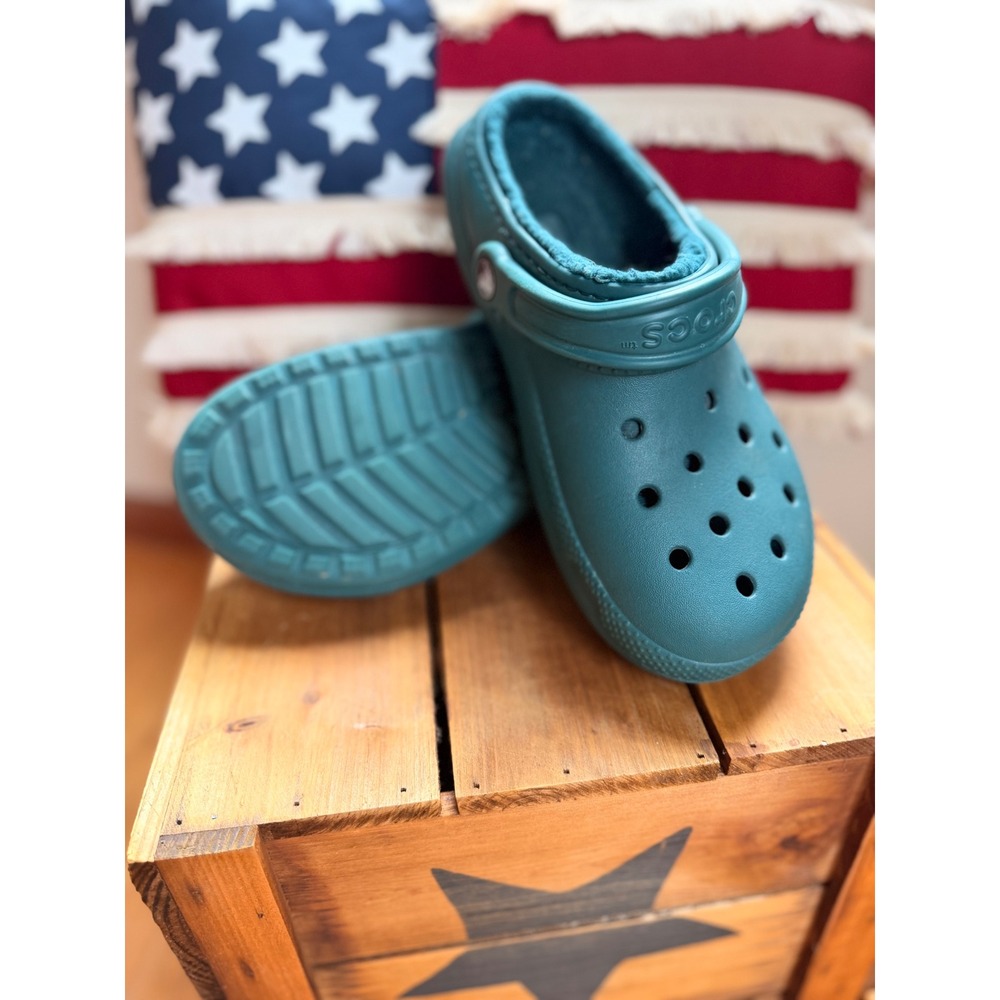 Crocs Classic Fuzz Lined Clogs Teal Dark Turquoise Mens 5 Womens 7 Comfort Shoes
